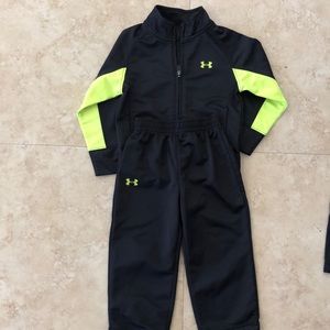 Under armour outfit 2t boys